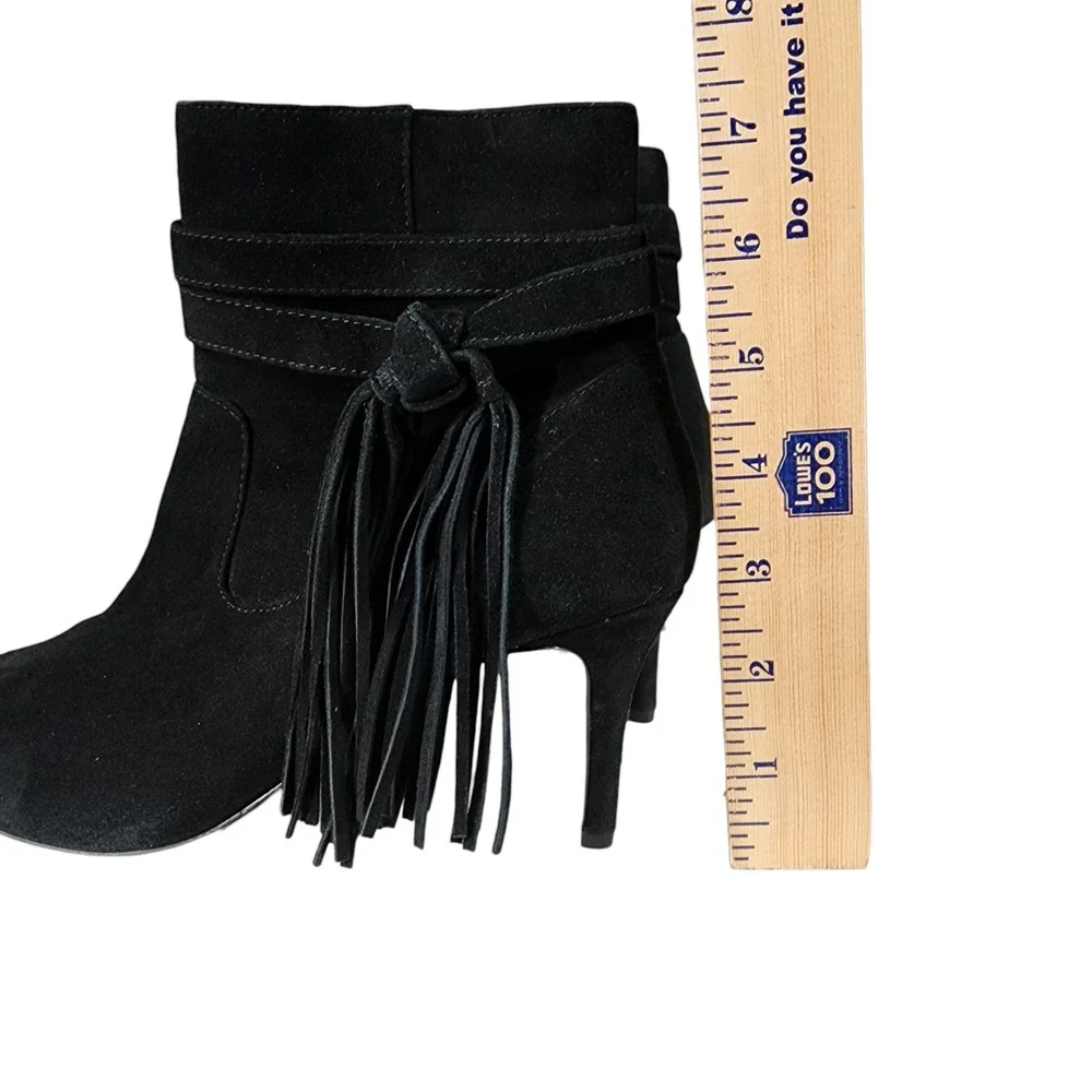 Charles Jourdan Paris Ankle Boots sz 7 Women Black Suede Fringe‎ Pointed Toe